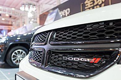 Devolver杀疯了！NS2首发双王炸：星际社牛模拟器×地牢3D弹幕狂欢！